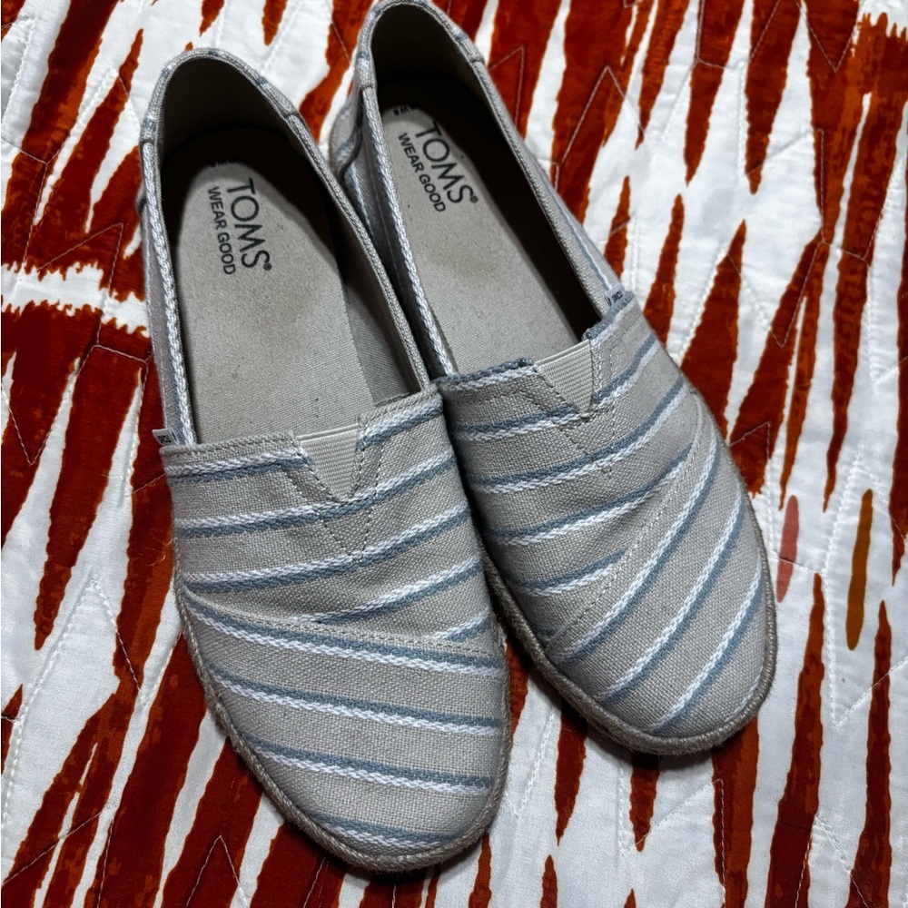 Women’s TOMS Crème and Baby Blue Striped Shoe